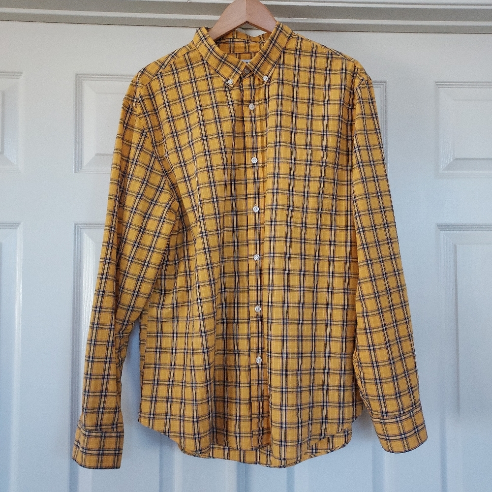 EUC Old Navy Everyday shirt, slim fit, XL